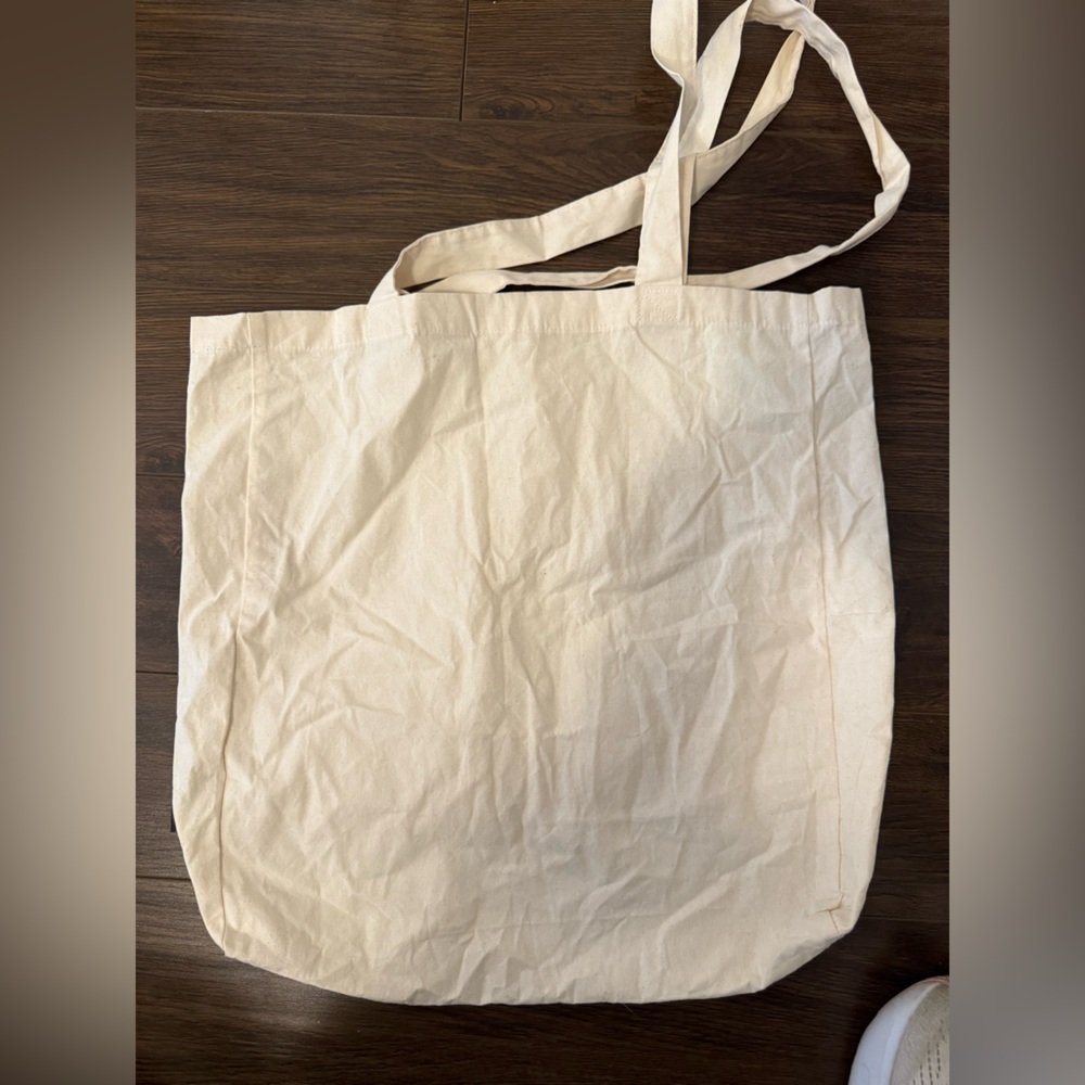 SNOOPY Santa Peanuts canvas tote from Cotton:On Foundation. - Picture 2 of 5